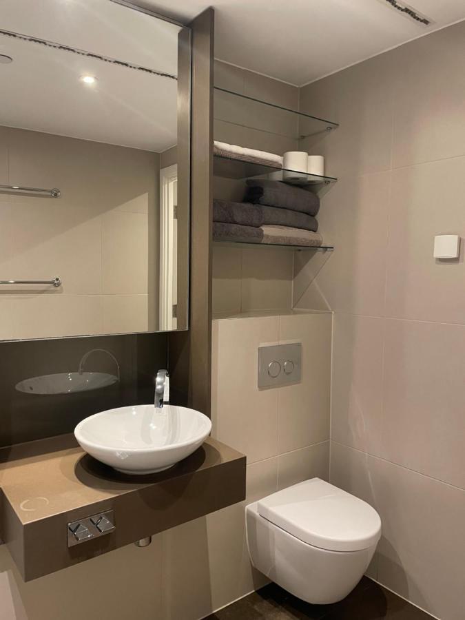 Shared Apartment In Central לונדון מראה חיצוני תמונה