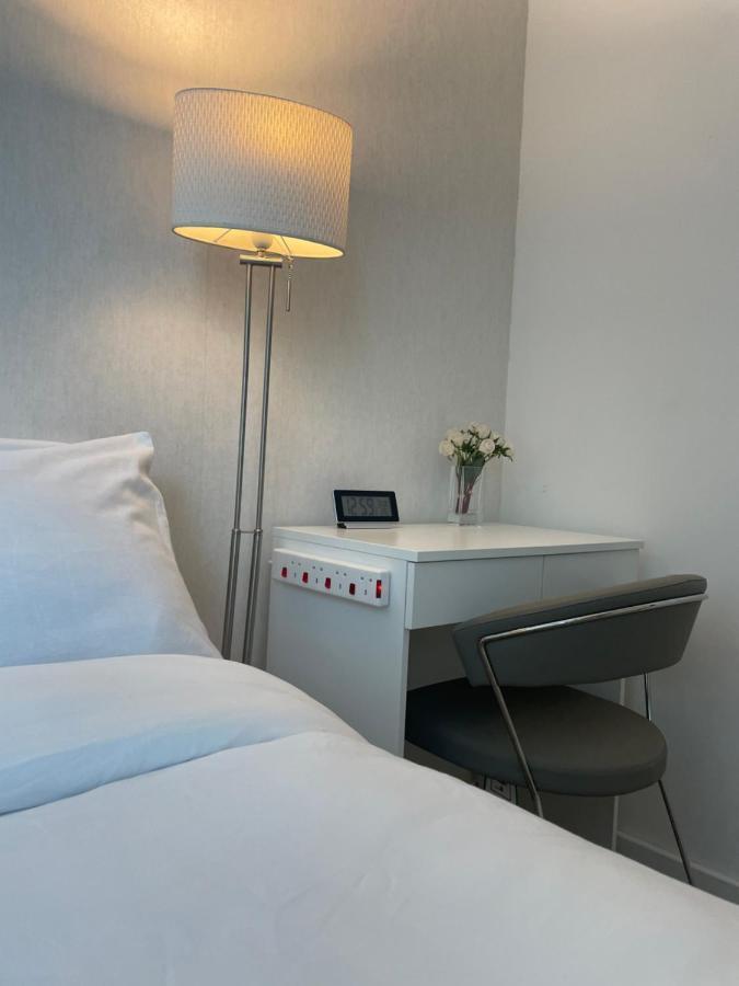 Shared Apartment In Central לונדון מראה חיצוני תמונה