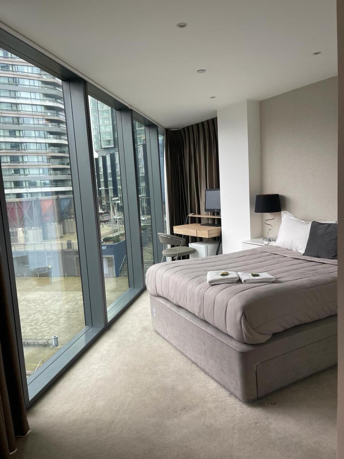 Shared Apartment In Central לונדון מראה חיצוני תמונה