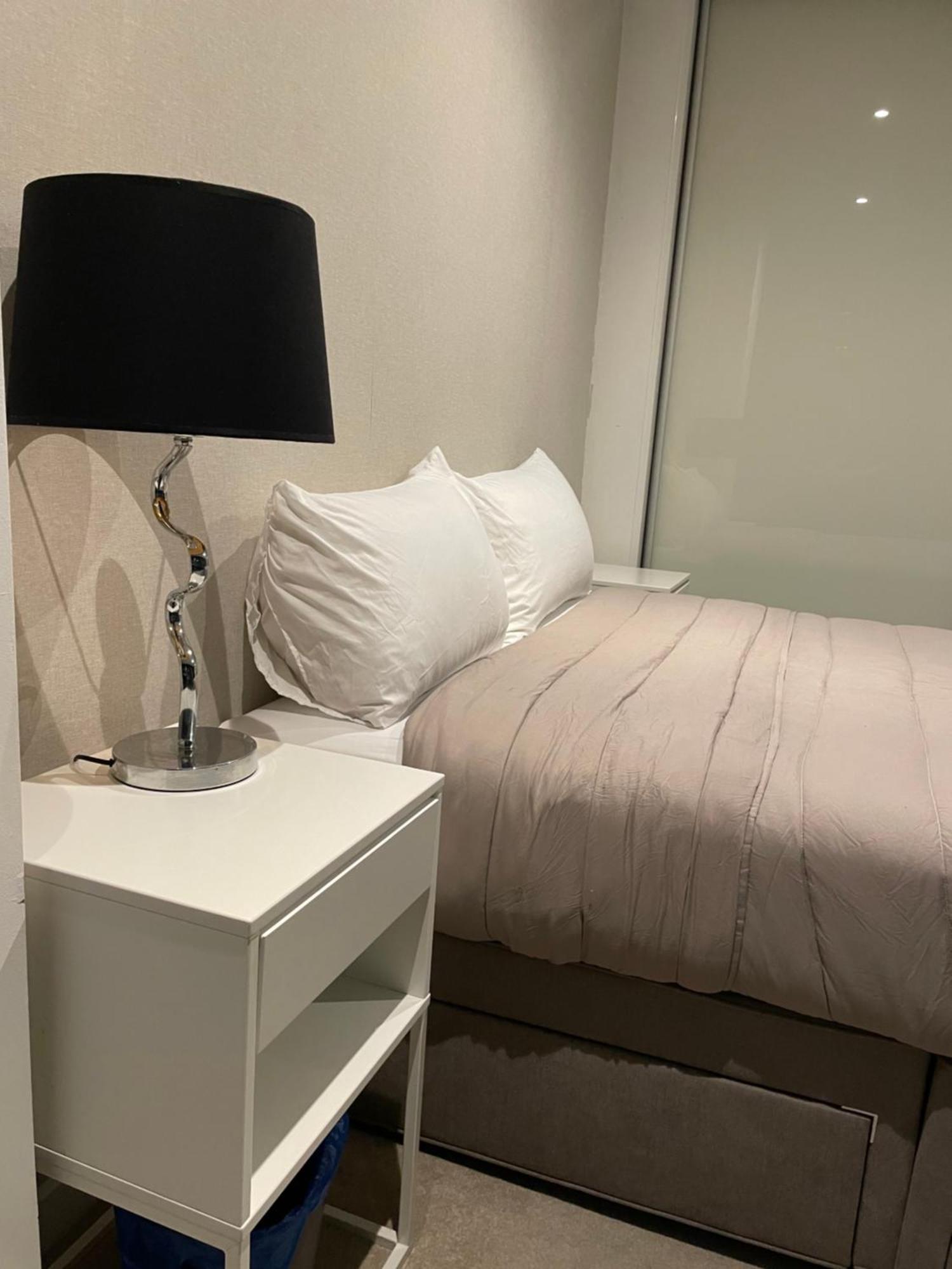 Shared Apartment In Central לונדון מראה חיצוני תמונה