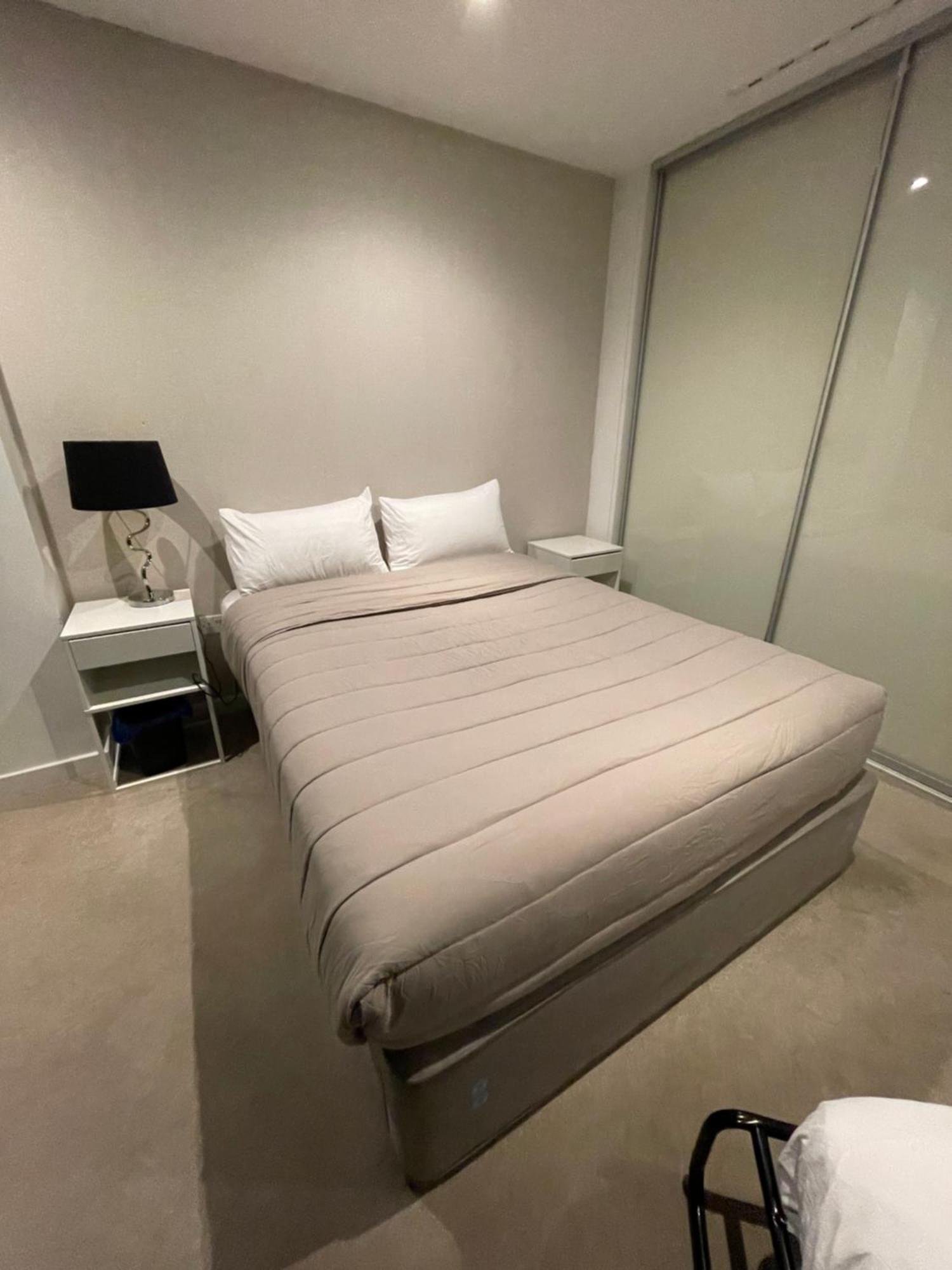 Shared Apartment In Central לונדון מראה חיצוני תמונה