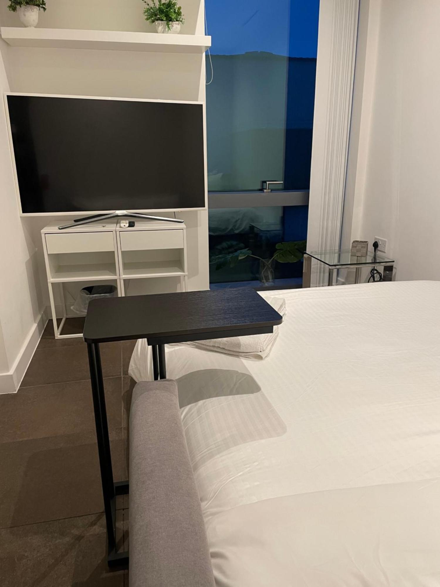 Shared Apartment In Central לונדון מראה חיצוני תמונה