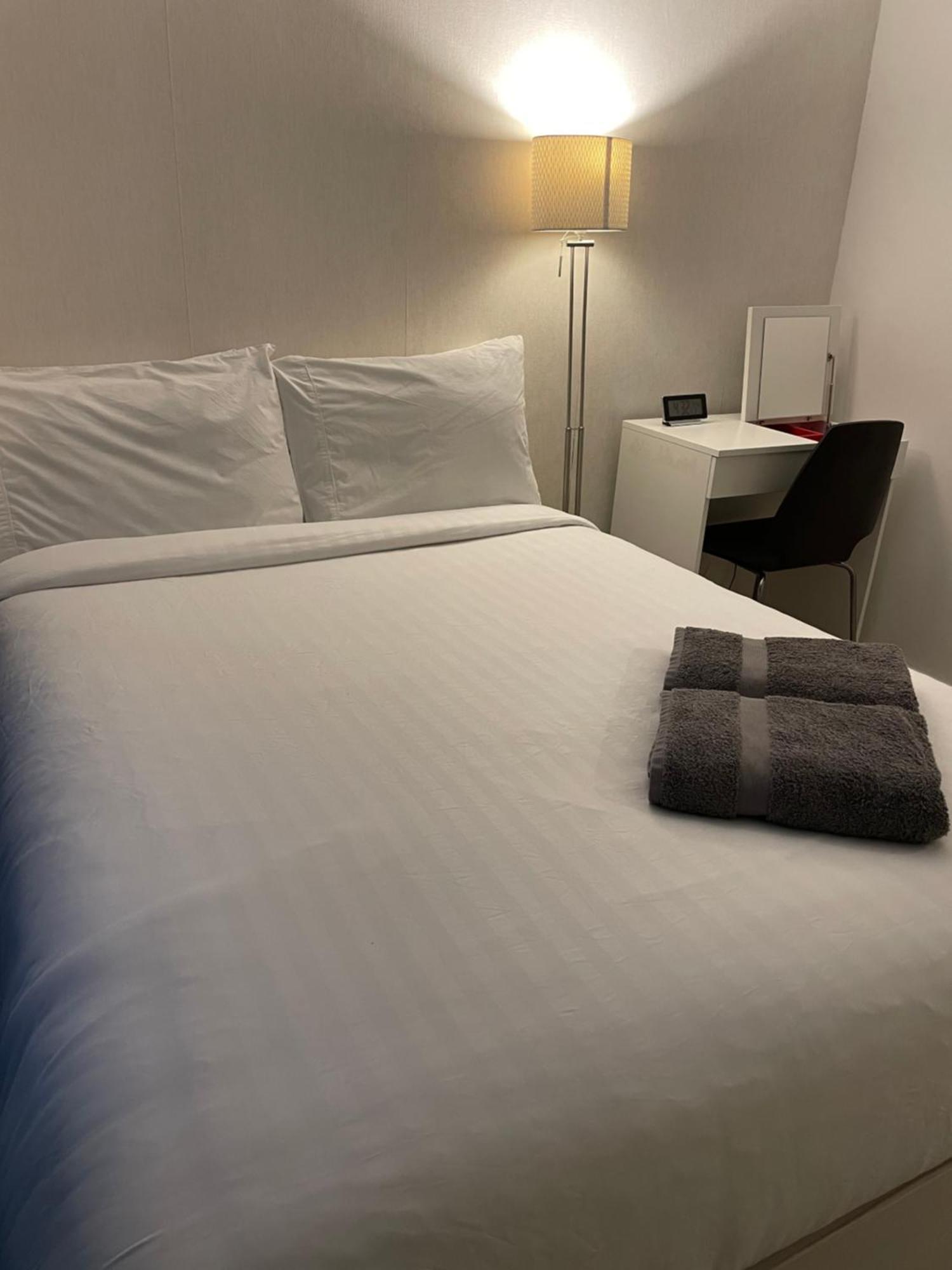 Shared Apartment In Central לונדון מראה חיצוני תמונה